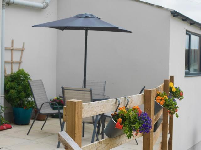Stunning Modern Apartment In The Cotswolds Chalford Εξωτερικό φωτογραφία