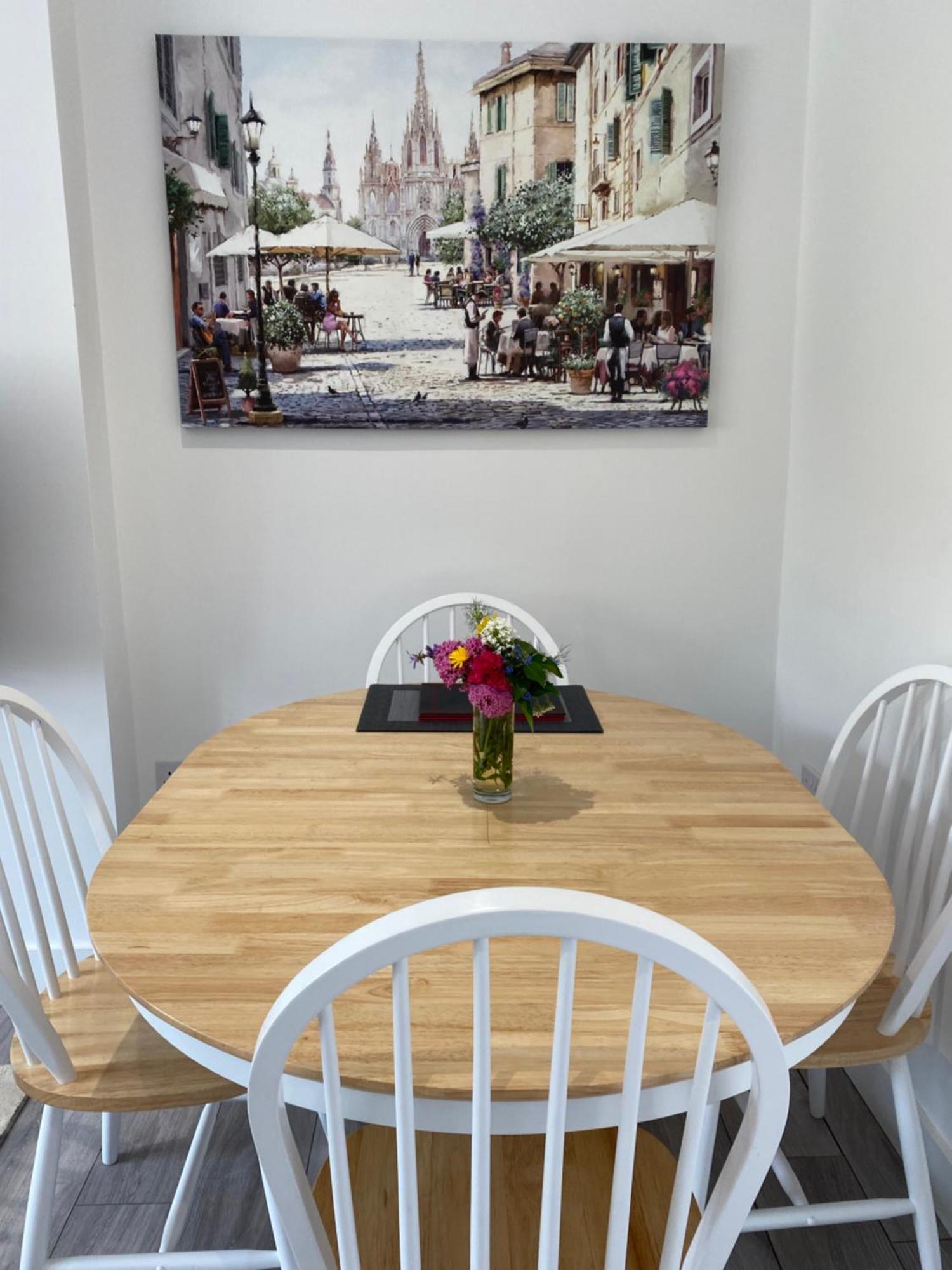Stunning Modern Apartment In The Cotswolds Chalford Εξωτερικό φωτογραφία
