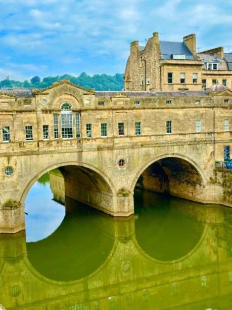 Stunning Modern Apartment In The Cotswolds Chalford Εξωτερικό φωτογραφία